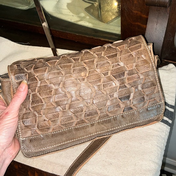 Bed Stu Aruba Leather Woven Taupe Crossbody Clutch Bag Retail $220 - Picture 8 of 16